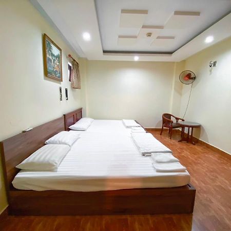 Khach San Sao Mai Xanh - Sao Mai Xanh Hotel Ho Chi Minh City Exterior photo